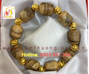 Vòng tay trầm hương NT 32