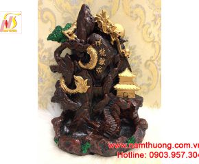 Thác khói xông nụ trầm hương