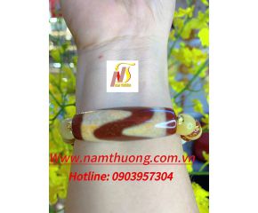 Vòng tay trầm hương