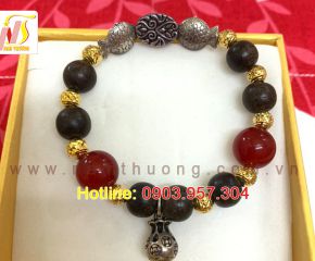 Vòng tay trầm hương NT 33