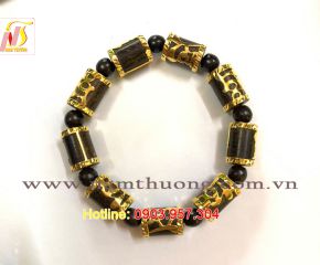 Vòng tay trầm hương NT 53