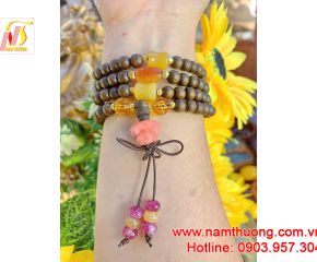 Vòng tay trầm hương