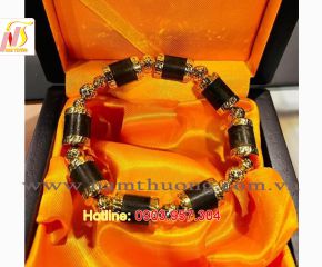 Vòng tay trầm hương NT 47