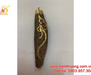 Mặt dây chuyển Trầm Hương