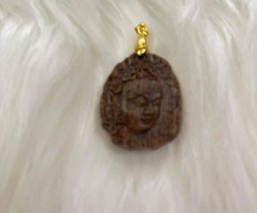 Mặt dây chuyền trầm hương