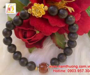 Vòng tay trầm hương NT