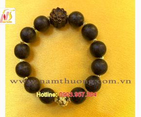 Vòng tay trầm hương NT