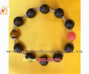 Vòng tay trầm hương NT