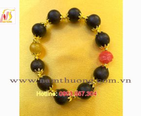 Vòng tay trầm hương NT