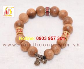 Vòng tay trầm hương NT 13