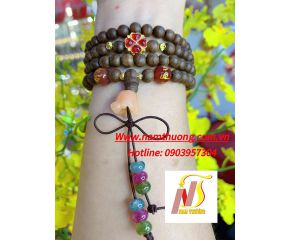 Vòng tay trầm hương