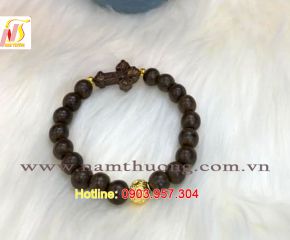 Vòng tay trầm hương NT