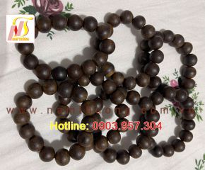 Vòng tay trầm hương NT 21