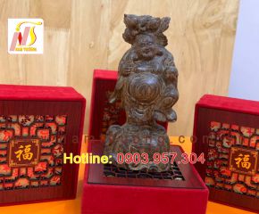 Tượng Phật Di Lặc trầm hương