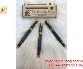 Bút trầm hương 04