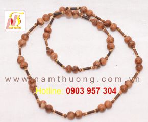 Chuỗi trầm hương NT 4