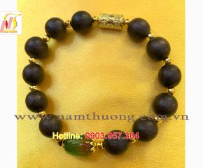 Vòng tay trầm hương NT
